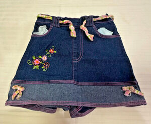 🍏🍏🍏 2B REAL GIRLS JEANS SKIRT SKORT SHORTS WITH BUILT SHORTS SIZE 5/6 🍏🍏🍏